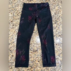 Lululemon capris